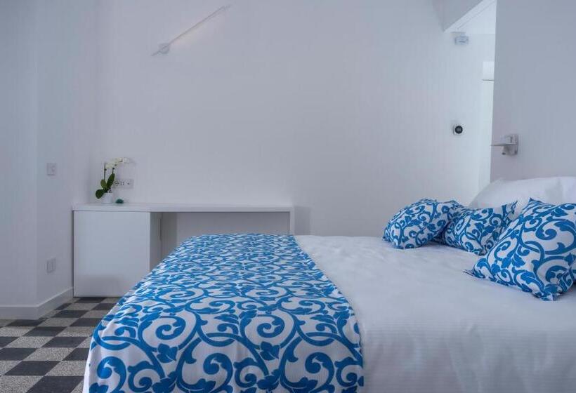 تختخواب و صبحانه Villa L Ara