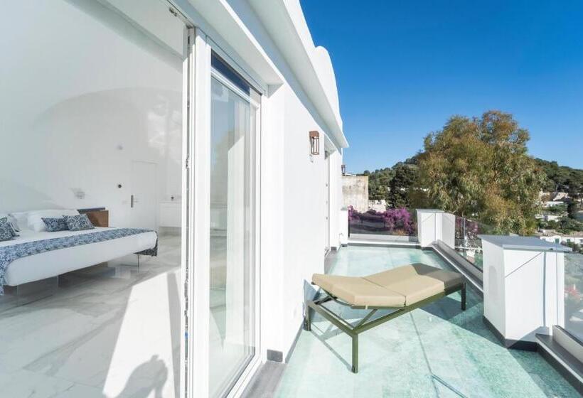 تختخواب و صبحانه Villa L Ara