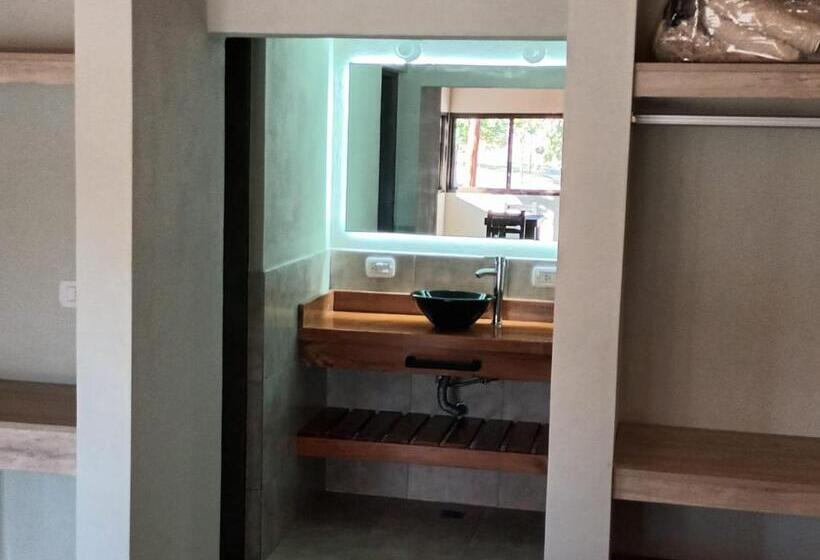 El Renuevo Casas Y Suites