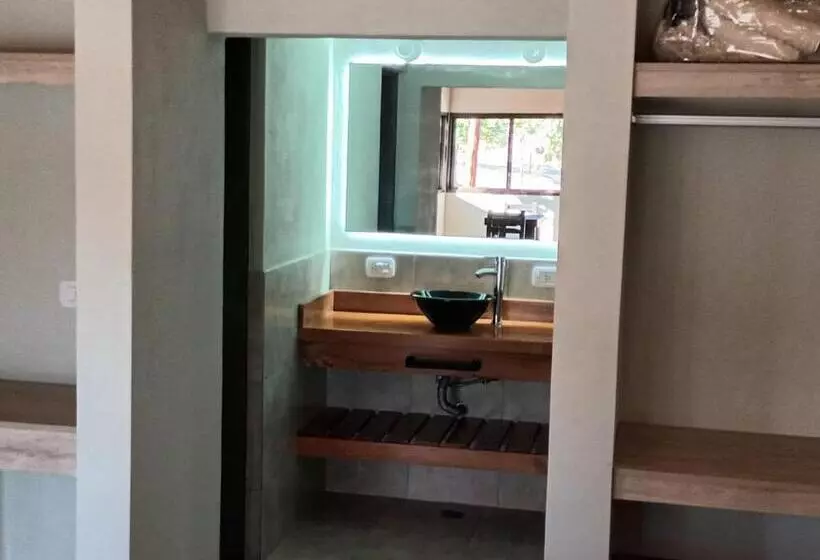 El Renuevo Casas Y Suites