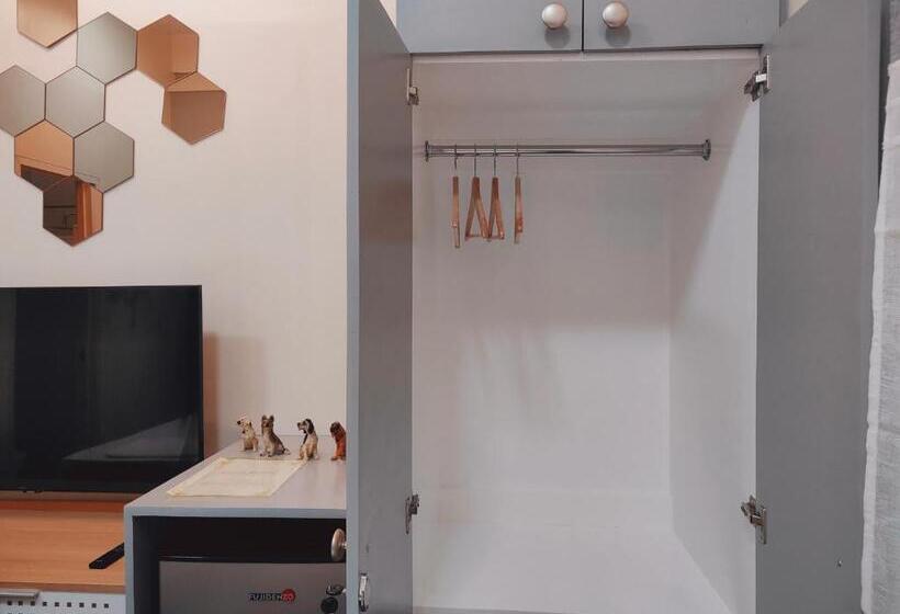 בית מלון כפרי Kristoville Residences