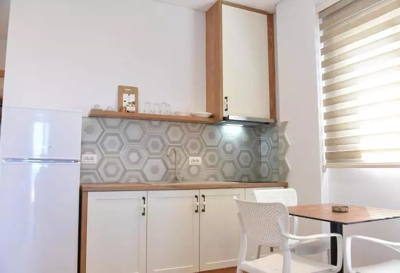 هتل Meridian Suites