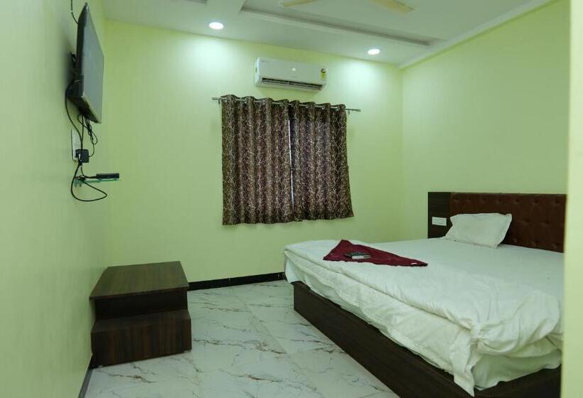 בית מלון כפרי New 712