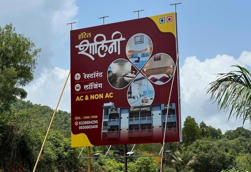 Hotel Shalini Palace