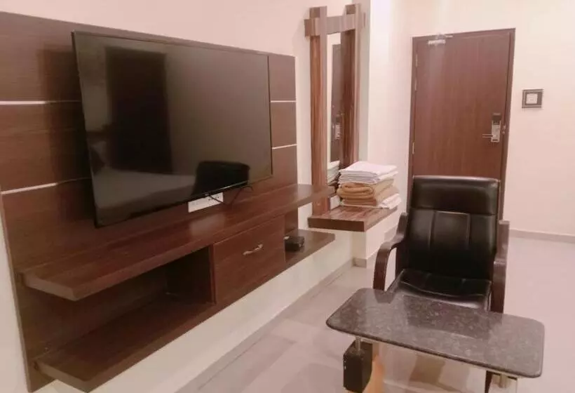 Hotelli Temple City Lake Inn Madurai Aala