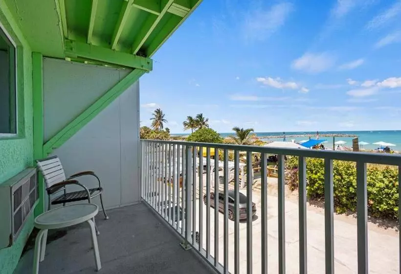 Ocean View Hotel Room With Balcony  King Bed #19