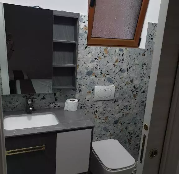 ペンション Centre Vlore Guest House