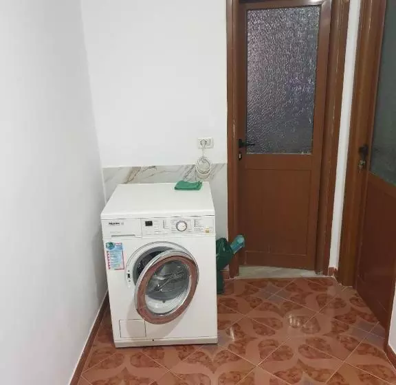 ペンション Centre Vlore Guest House
