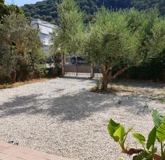 Pensjonat Centre Vlore Guest House