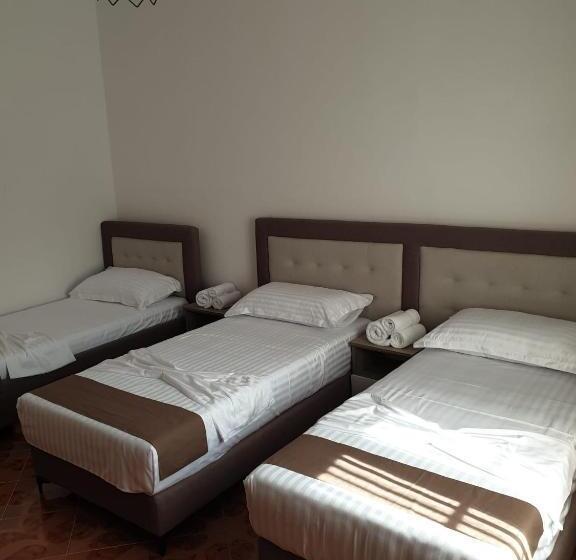 Pensjonat Centre Vlore Guest House