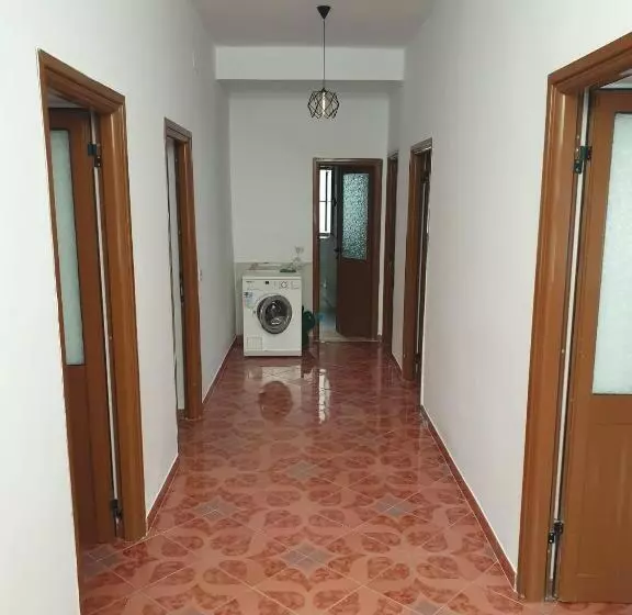 ペンション Centre Vlore Guest House