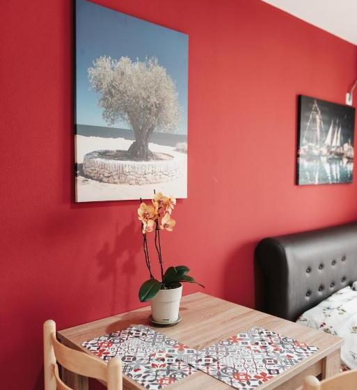 پانسیون Guesthouse Lole