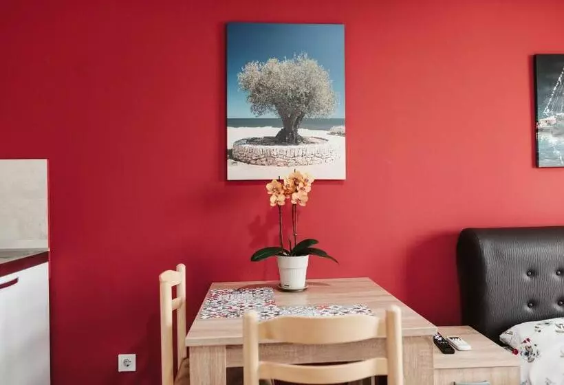 پانسیون Guesthouse Lole