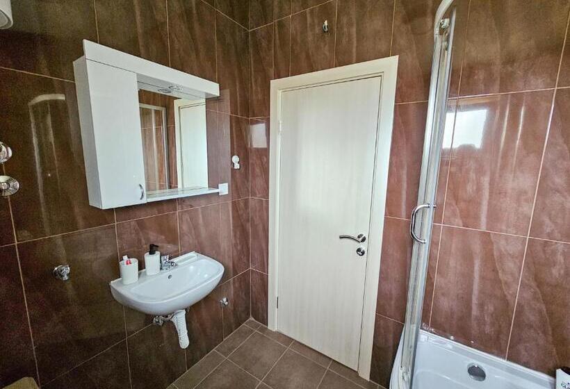 پانسیون Guesthouse Lole