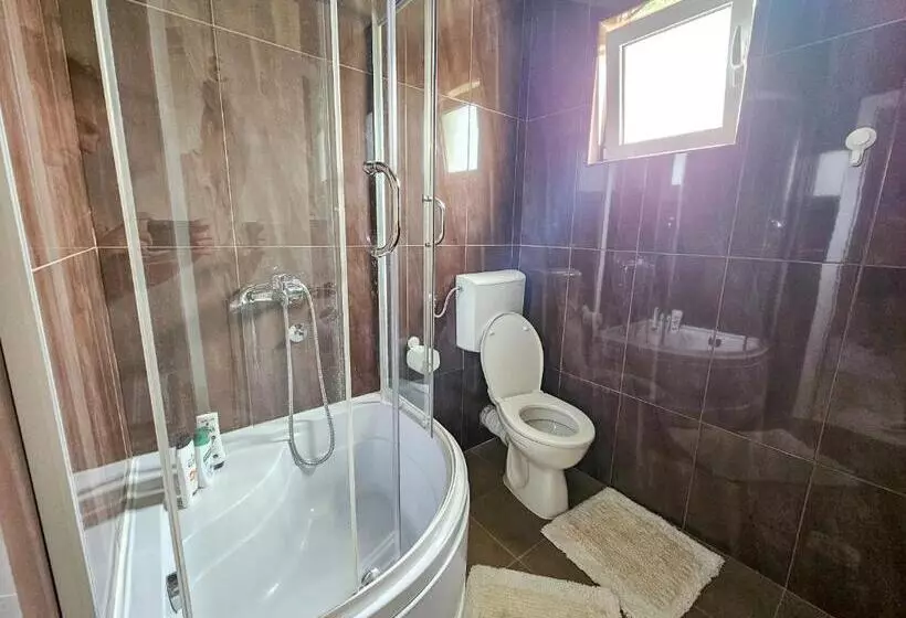 پانسیون Guesthouse Lole