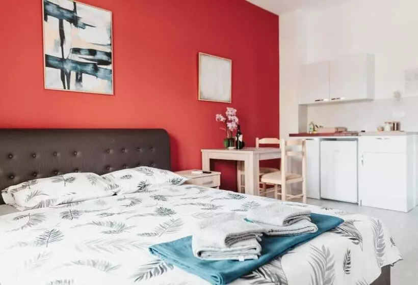 پانسیون Guesthouse Lole