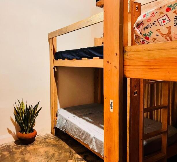 Panzió Hostal Aventura