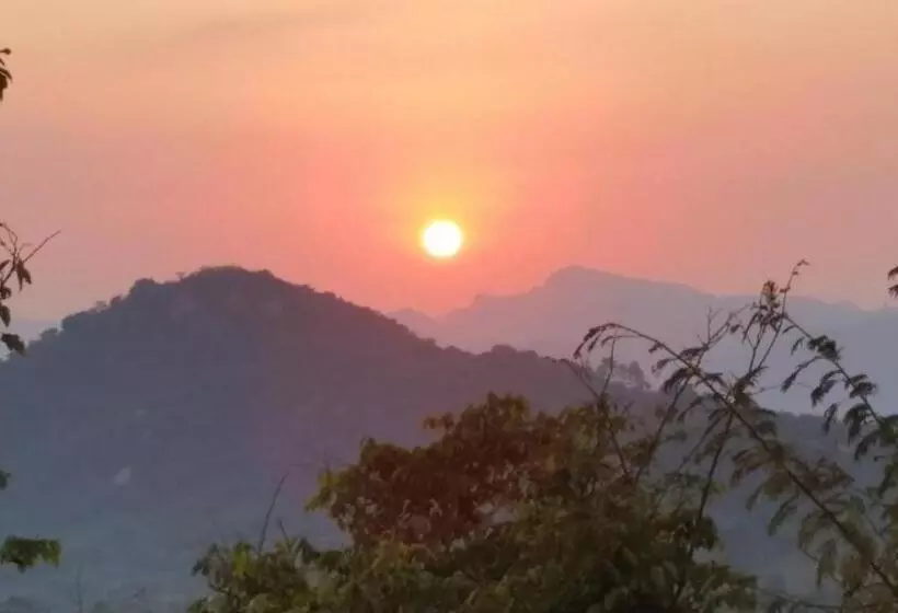 Majatalo Jackal Buzzard Mountain Guesthouse