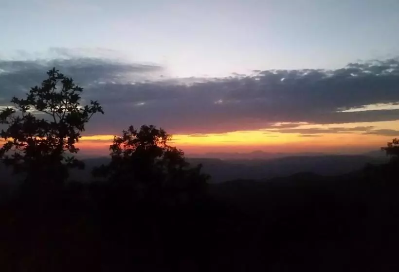 Majatalo Jackal Buzzard Mountain Guesthouse