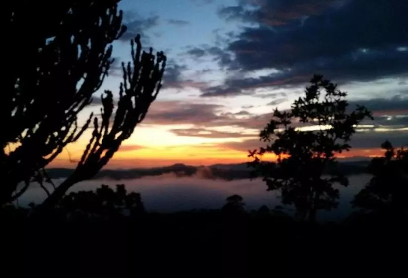 Majatalo Jackal Buzzard Mountain Guesthouse