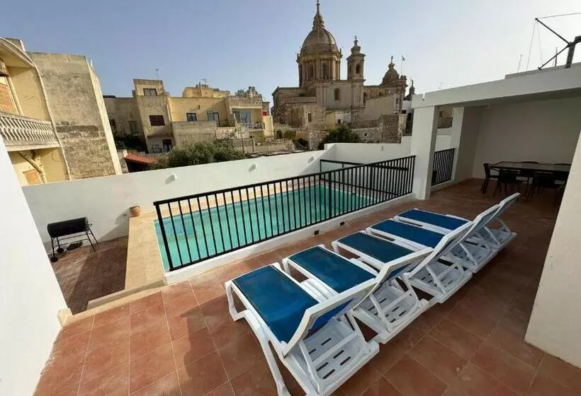 پانسیون Maison D Amour Farmhouse