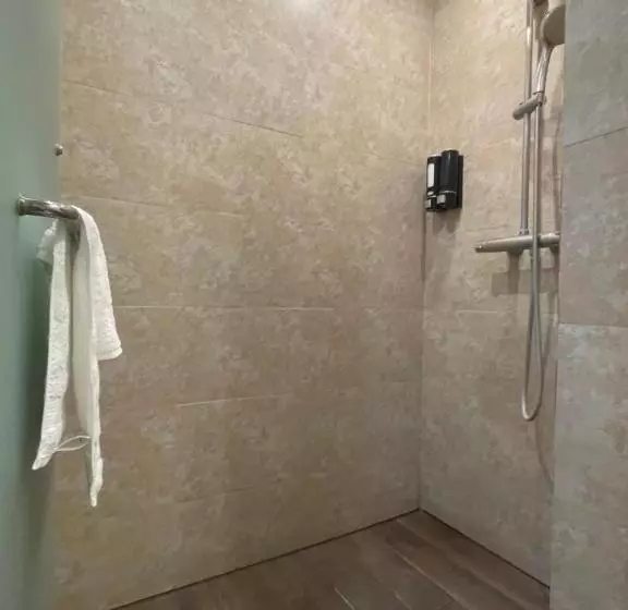 Suite 504 Hotel Sonata