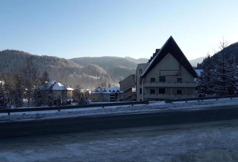 ベッドアンドブレックファースト Krym