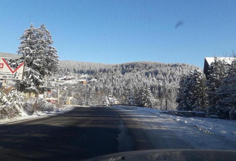 ベッドアンドブレックファースト Krym