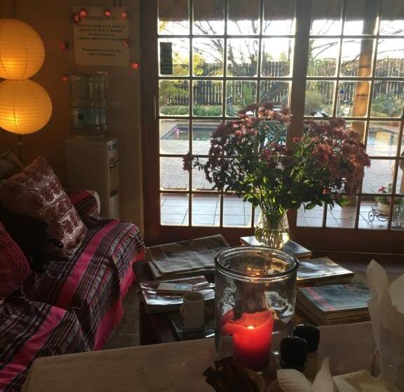 ベッドアンドブレックファースト Midrand Wild Goose Guest House & Conferencing Venue