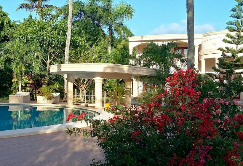 تختخواب و صبحانه Villa La Plantacion