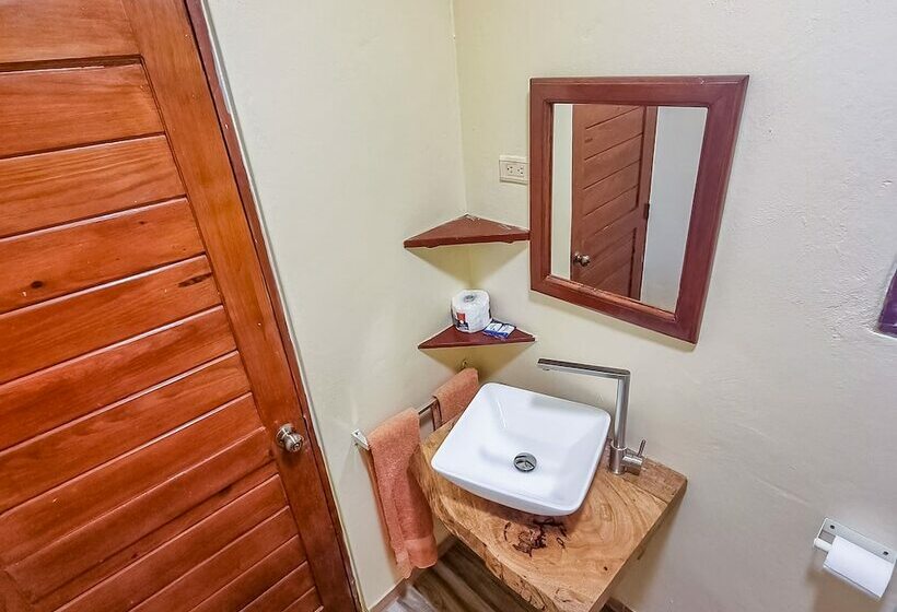 تختخواب و صبحانه Villa La Plantacion