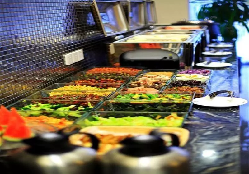 Hotelli Greentree Inn Jiangsu Nantong Qidong Middle Heping Road Business
