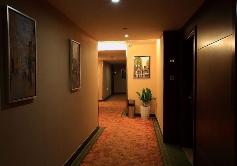 Отель Greentree Inn Jiangsu Nantong Qidong Middle Heping Road Business