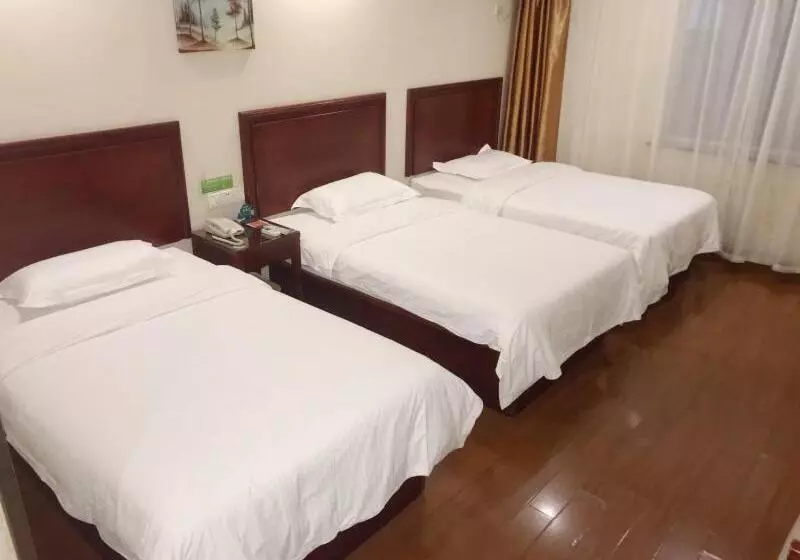 Hotelli Greentree Inn Zibo Liuquan Road Walmart Square Express