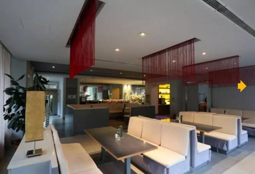 ホテル Jinjiang Inn Wuhan Optical Valley Finance Habour