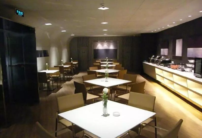 Hotelli Jinjiang Inn Xiaoshan International Airport