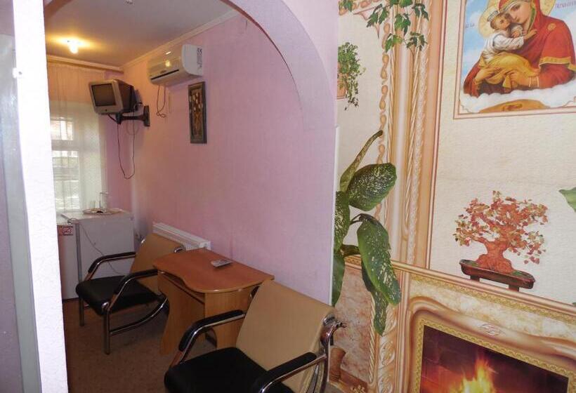 Hotel Na Admirala Makarova