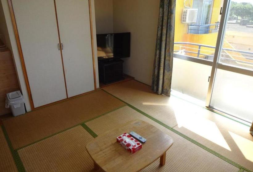 فندق Pension Orange Box