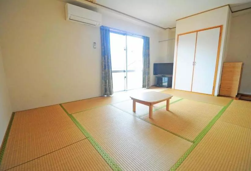 ホテル Pension Orange Box