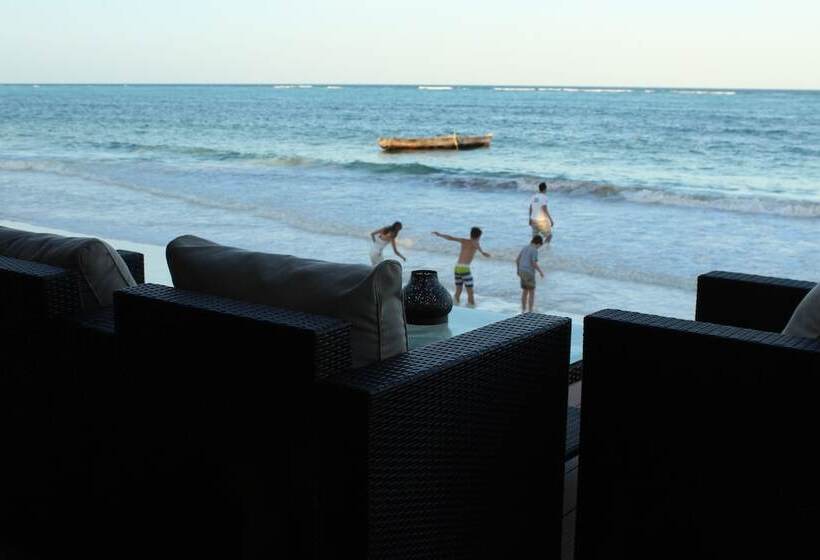 호텔 Zawadi Beach Villas