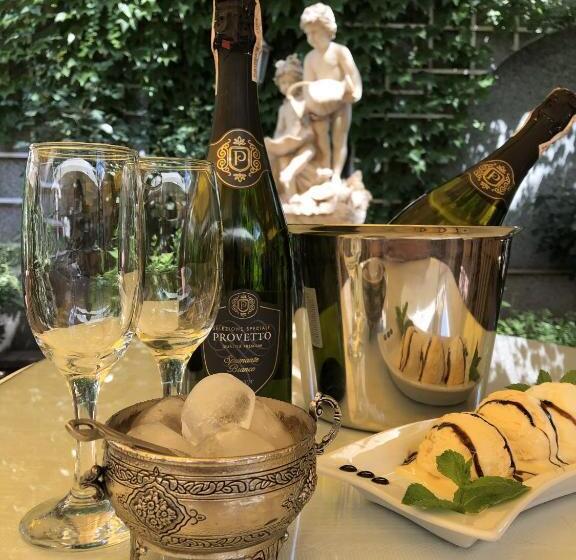 ホテル Zolotoy Fazan