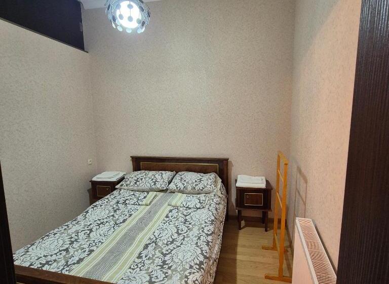 تختخواب و صبحانه Apartment Cozy House 1