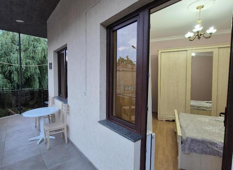 تختخواب و صبحانه Apartment Cozy House 1