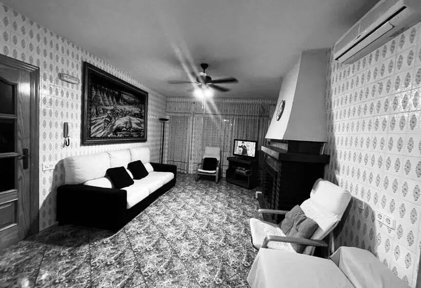 تختخواب و صبحانه Chalet Solmar