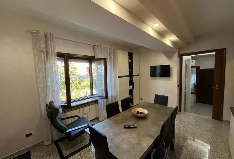 Aamiaismajoitus (B&B) Domus Teresae