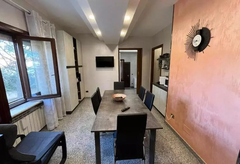 Aamiaismajoitus (B&B) Domus Teresae