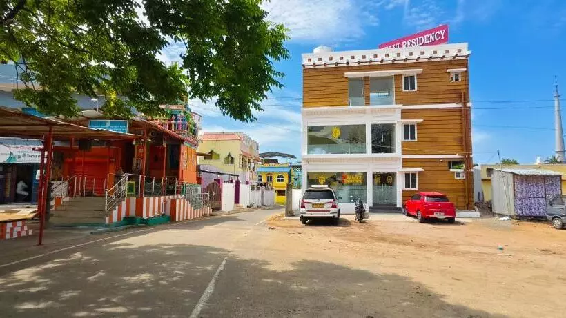 カプセルホテル Selvi Residency