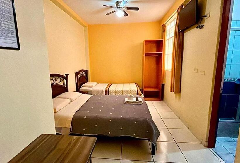 Hotel Hospedaje Sol De Oro