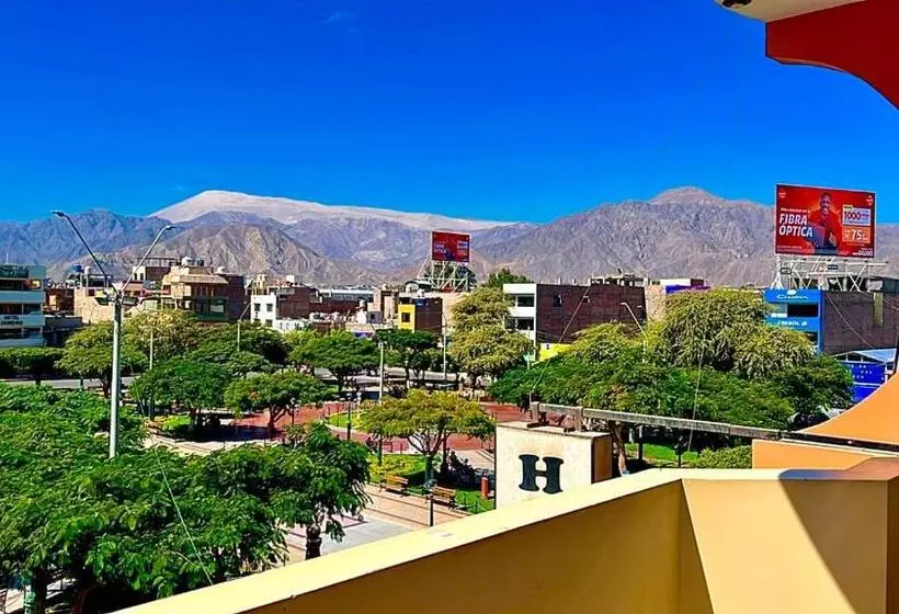 Hotelli Hospedaje Sol De Oro