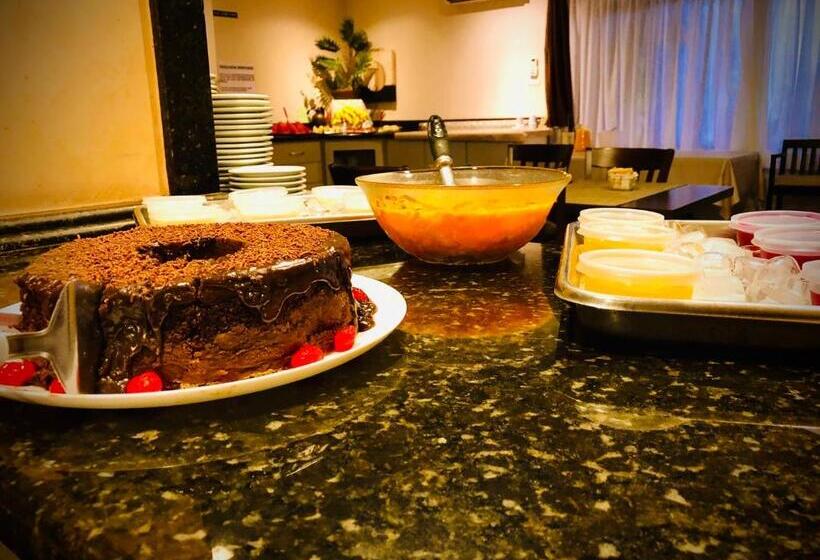 هتل Internacional